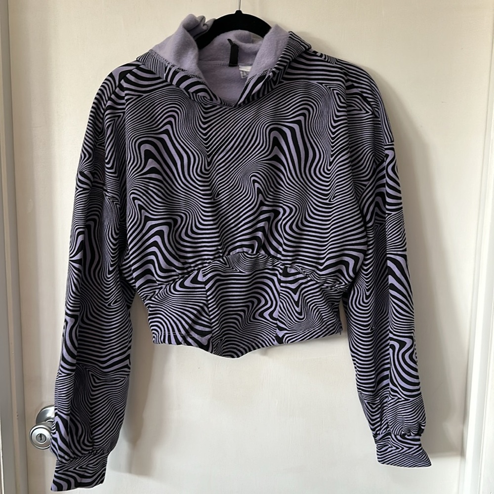H&M Divided pants & hoodie; Large, purple & black - Picture 5 of 10